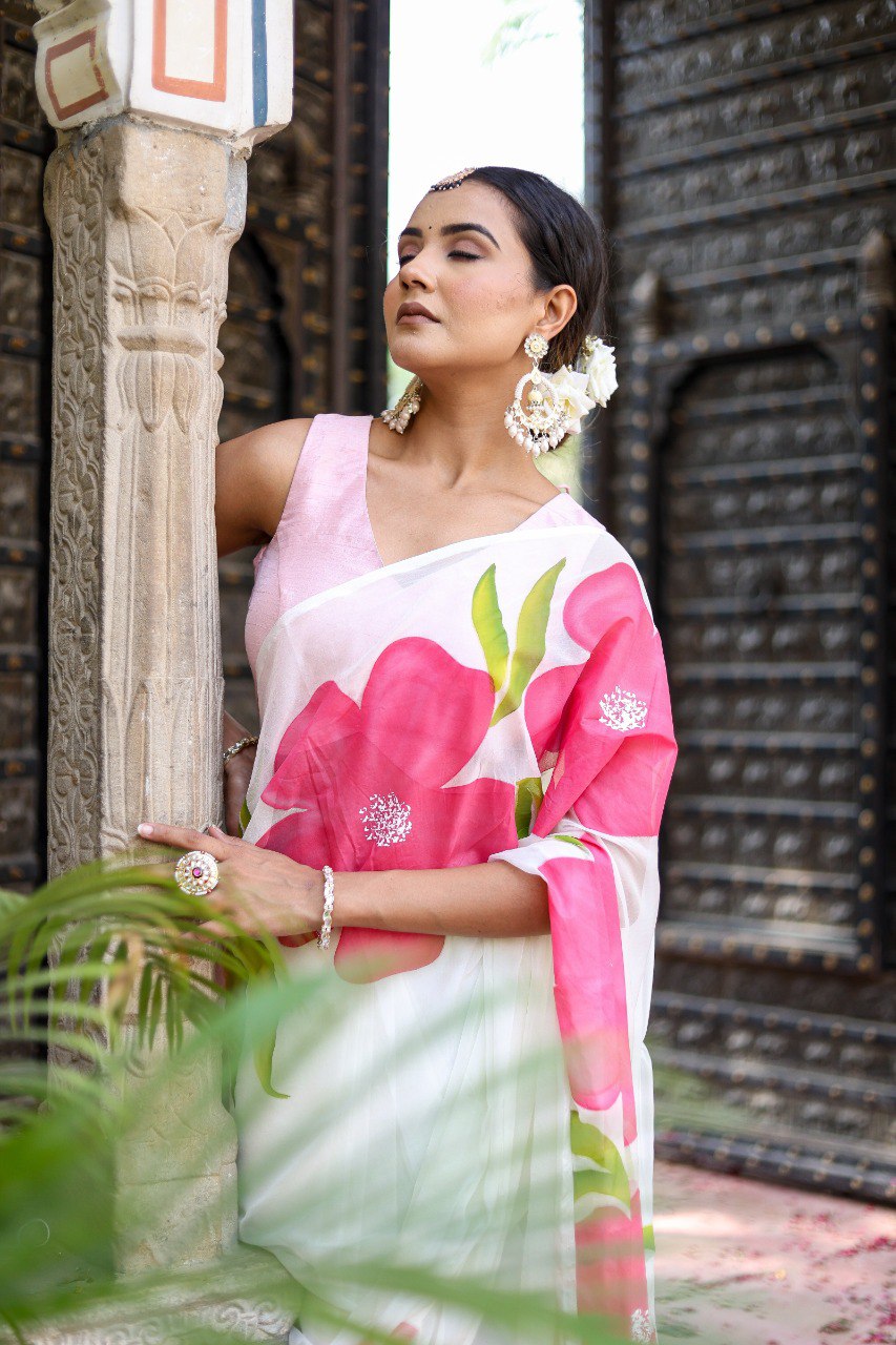 π€ Off-White Printed Georgette Saree Redy To Wear  with Blouse π€